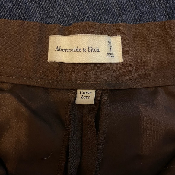 Chocolate Brown Abercrombie and Fitch Sloan Tailored pants, Size: Curve love 4 - Picture 1 of 5
